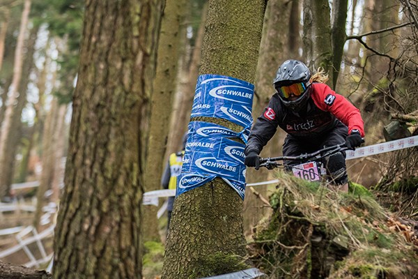 Team Tredz Rider Lyndsay tackling the twisty difficult wooded area of the course